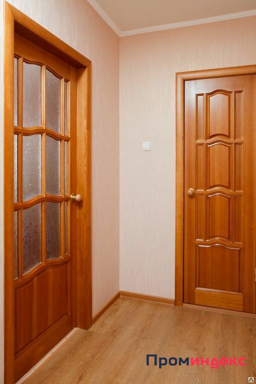 Фото Межкомнатная дверь из массива сосны «Ампир»