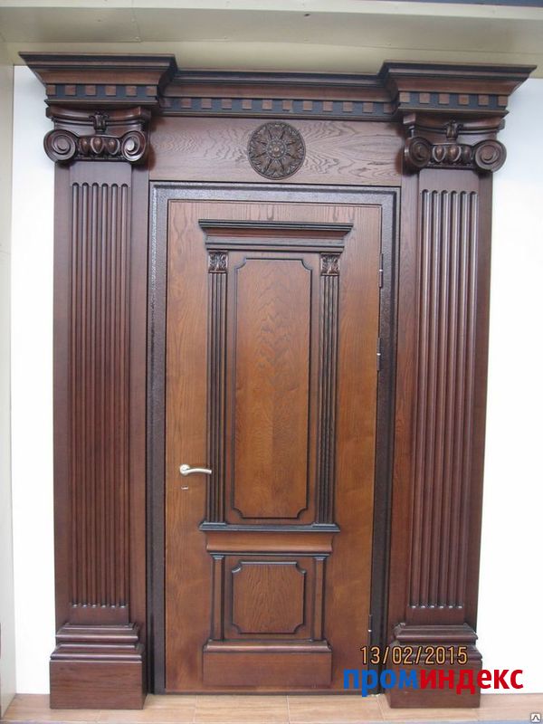 Фото Двери входные металлические с деревянным обкладом