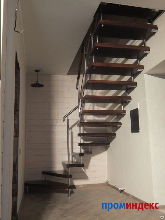 Фото Лестницы на больцах для домов и коттеджей с нержавеющими перилами