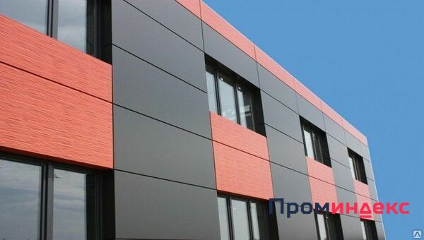 Фото Устройство фасада с облицовкой алюминиевыми композитными панелями