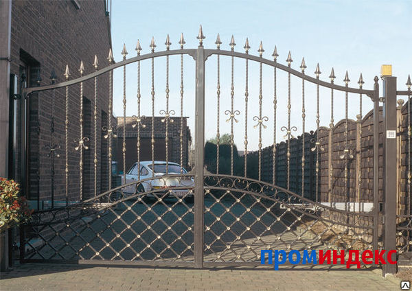 Фото Ворота кованые открытого типа