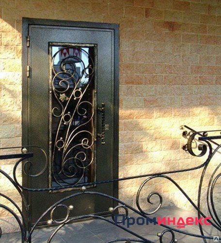 Фото Металлическая дверь, полотно толщиной 90 мм, стеклопакет 32 мм, один замок