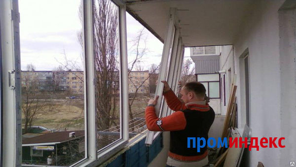 Фото Поворотно- откидные алюминиевые окна на балкон