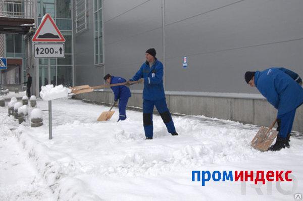 Фото Работники на уборку снега