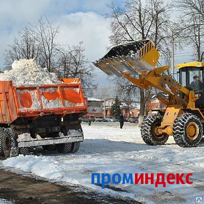 Фото Очистка территорий от снега Самосвалом 10,13,15,20 тонн