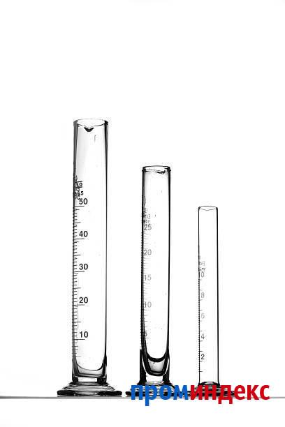 Фото Цилиндр мерный с носиком на стеклянном основании исп.1 кл.1 на 10 мл