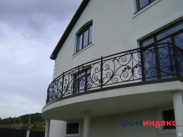 Фото Металлическая решетка для балкона