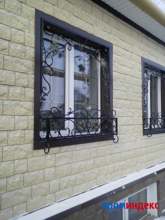 Фото Решетки на окна кованые, сварные.