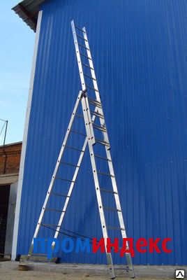 Фото Лестница трехсекционная алюминиевая 6315, 3х15 супеней, мах Н=10,95м