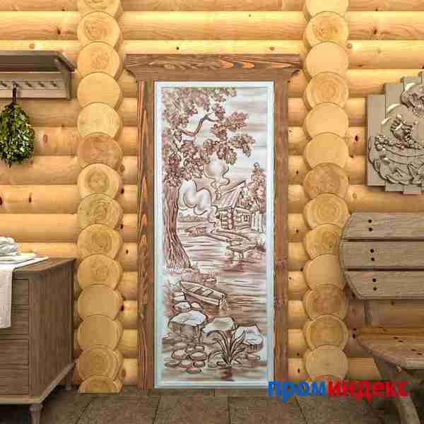 Фото Дверь деревянная для бани массивная из липы с резным рисунком