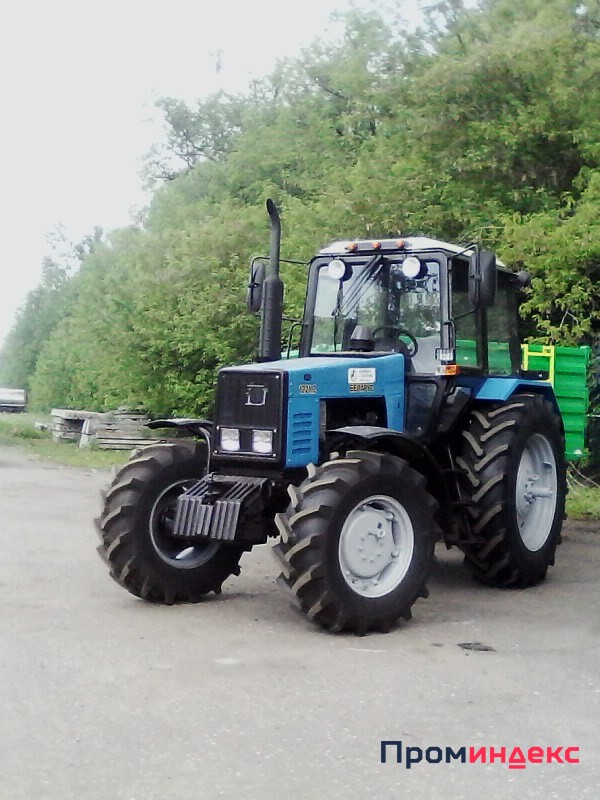 Фото Трактор Беларус 1221.2 новый