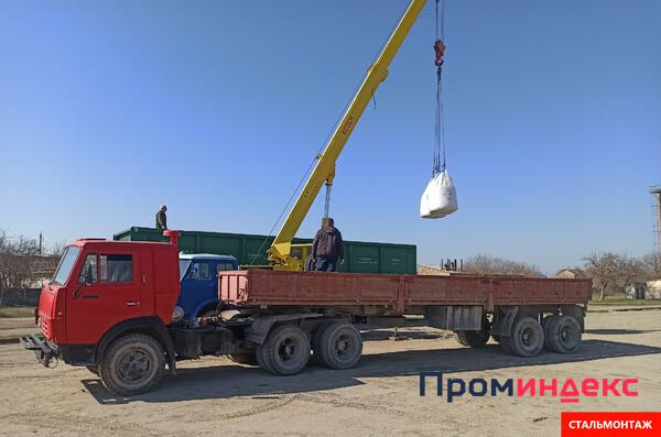 Фото Аренда бортовых длинномеров (шаланд) 13,6 м гп 20 тонн , авто и гусеничные краны