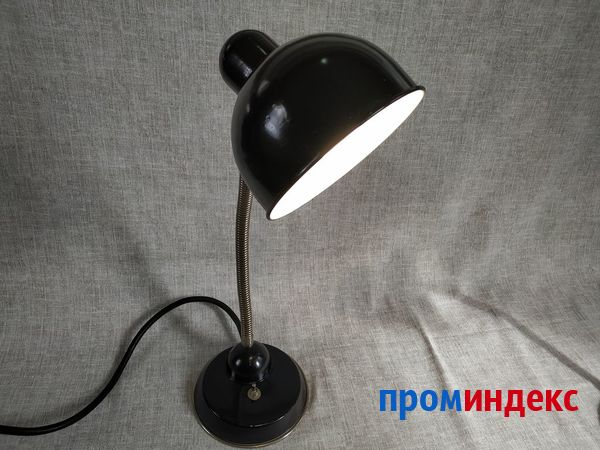 Фото Настольная лампа конструкторская . СССР