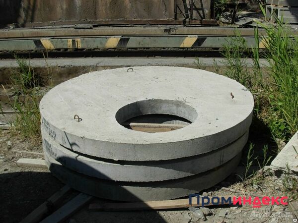Фото Крышка для бетонного кольца колодца 1,5м