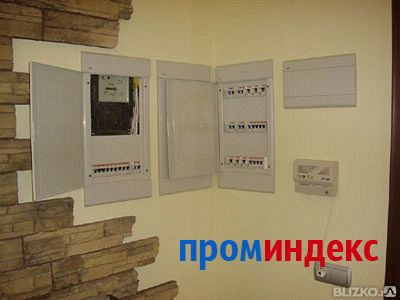 Фото Установка щита электрического, квартирного, внутренне с перфорацией стен
