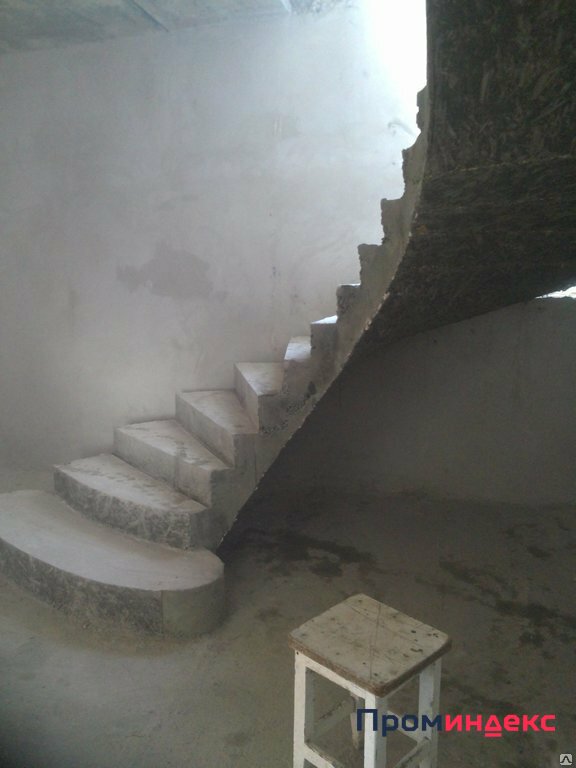 Фото Монолитные железобетонные лестницы