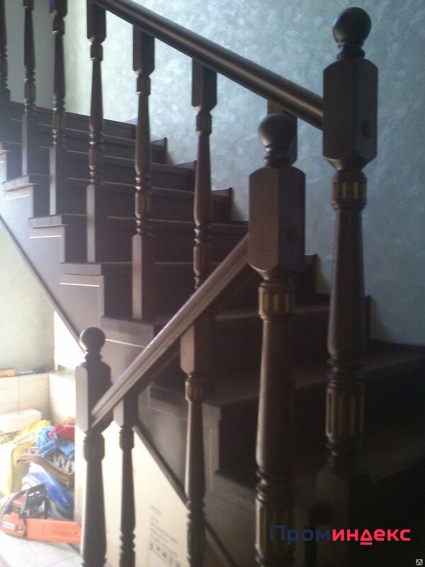 Фото Лестница для дома из ясеня.