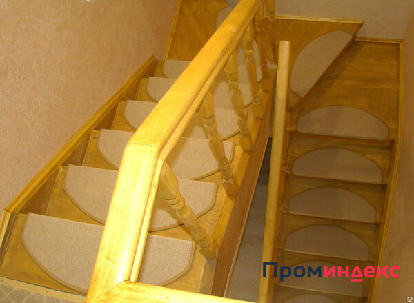 Фото Лестница на второй этаж