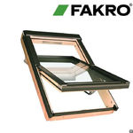 фото Окна FAKRO FTP-V U3 с  цветным витражным стеклопакетом