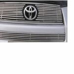 фото Накладка на решетку Toyota RAV4 2011-12 г 0851