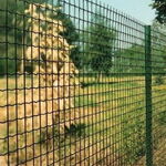 фото Забор из рулонной сетки