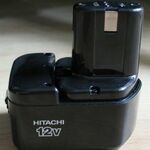 фото Аккумулятор (батарея) Hitachi 12В 1,5 Ач