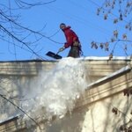 фото Услуга абонентского обслуживания по уборке снега с крыши