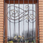 фото Решетка на окно (металл)