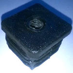 фото Заглушка внутренняя квадратная с пластиковой резьбой 30Х30 М8