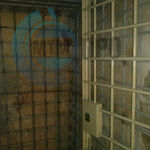 фото Решетки укрепления стен комнаты для хранение веществ