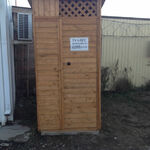 фото Туалет деревянный массив