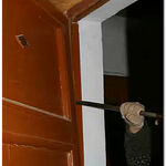 фото Демонтаж двери деревянной
